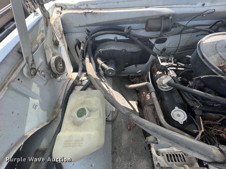 image for item KN9536 1992 Dodge D350  flatbed pickup truck