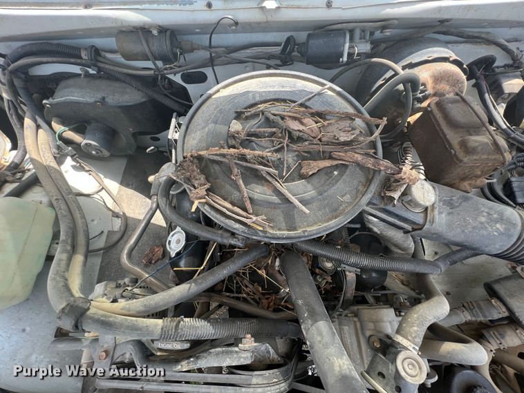 image for item KN9536 1992 Dodge D350  flatbed pickup truck