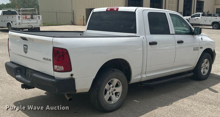 image for item KN9537 2013 Dodge Ram 1500  Crew Cab pickup truck