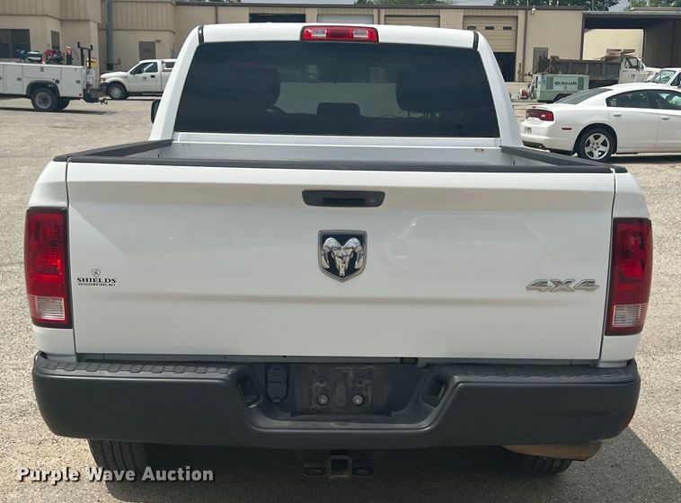 image for item KN9537 2013 Dodge Ram 1500  Crew Cab pickup truck