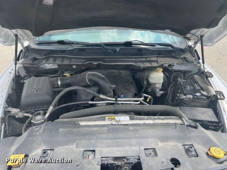 image for item KN9537 2013 Dodge Ram 1500  Crew Cab pickup truck