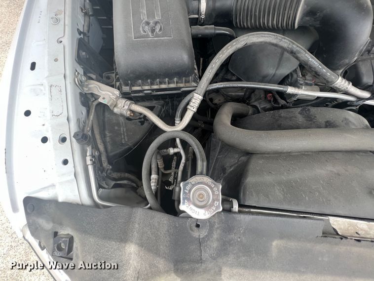 image for item KN9537 2013 Dodge Ram 1500  Crew Cab pickup truck