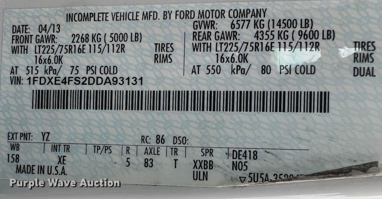 image for item KN9539 2013 Ford E450  shuttle bus