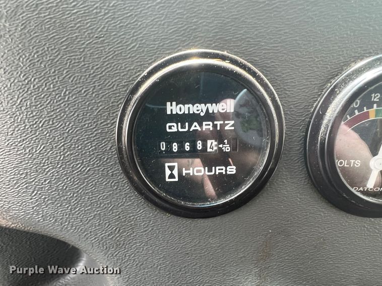 image for item KN9540 2012 Ford E450  shuttle bus