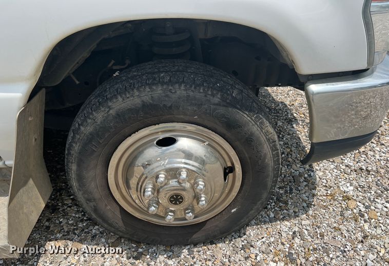 image for item KN9540 2012 Ford E450  shuttle bus