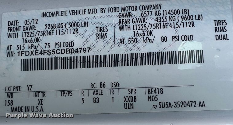 image for item KN9541 2012 Ford E450  shuttle bus