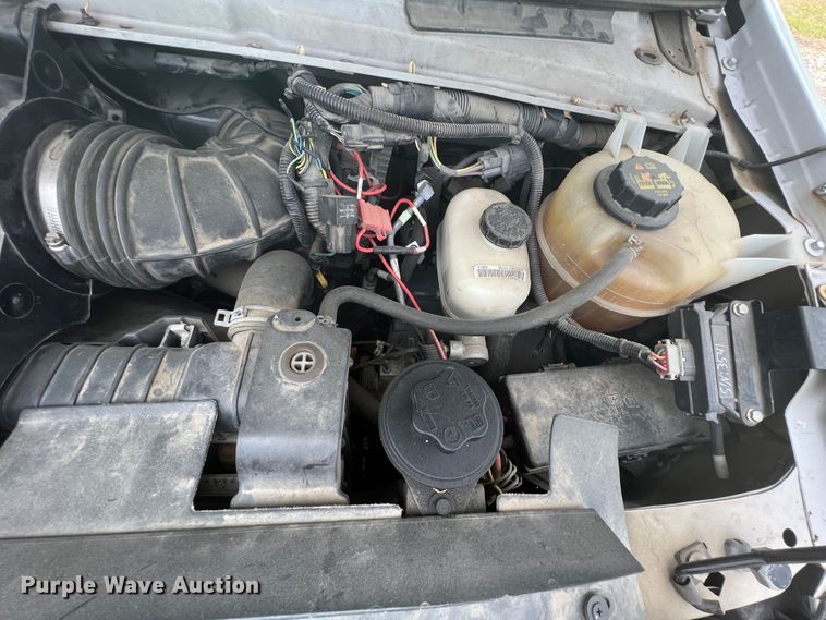 image for item KN9542 2013 Ford E450  shuttle bus