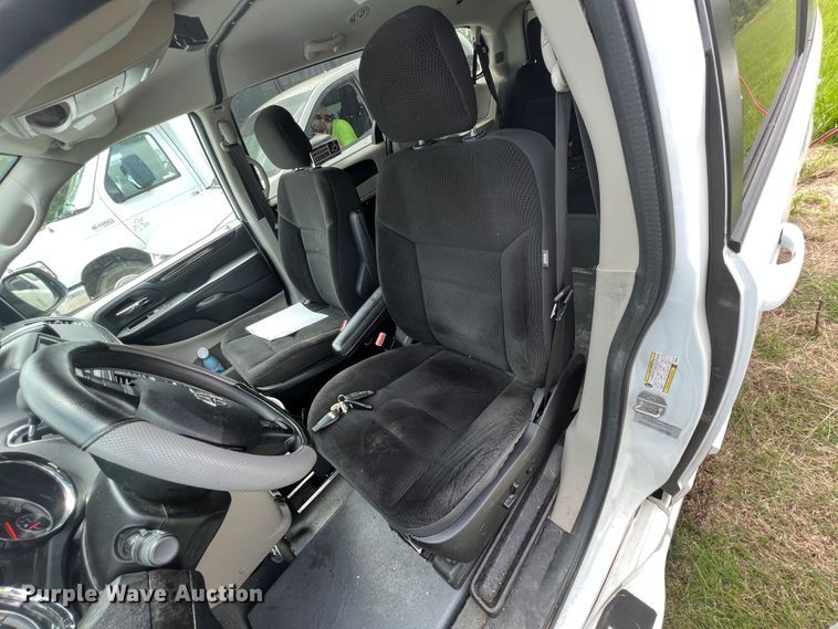 image for item KN9544 2017 Dodge Grand Caravan  handicap accessible van