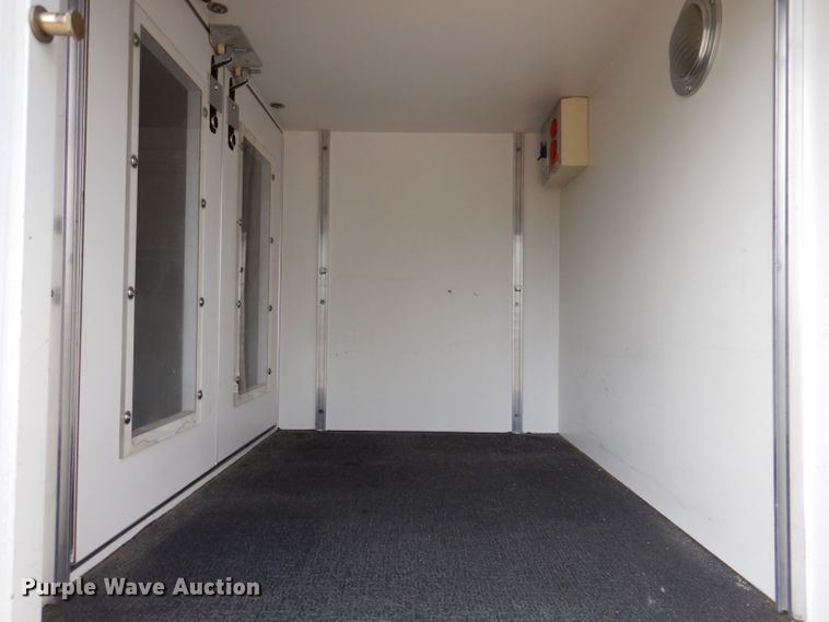 image for item KN9869 2004 Ford E450  ambulance