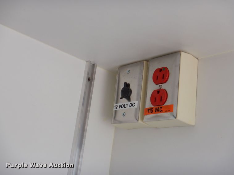 image for item KN9869 2004 Ford E450  ambulance