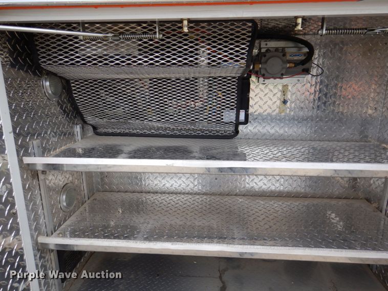 image for item KN9869 2004 Ford E450  ambulance