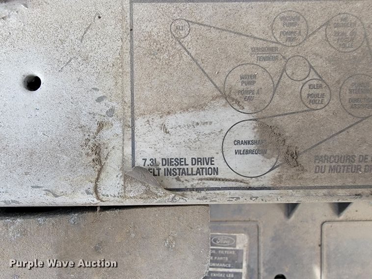 image for item KQ9084 1994 Ford Econoline E350  ambulance