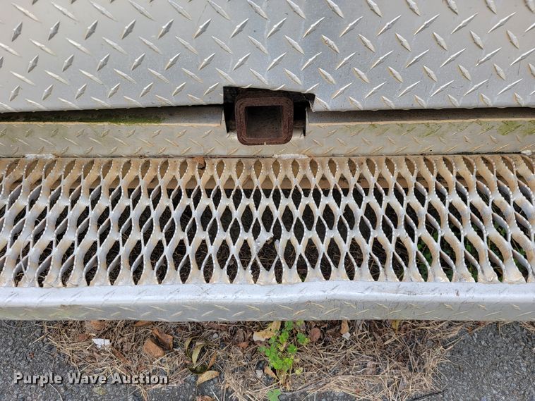 image for item KQ9084 1994 Ford Econoline E350  ambulance