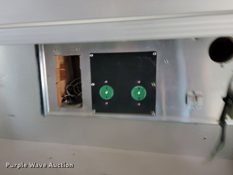 image for item KQ9084 1994 Ford Econoline E350  ambulance