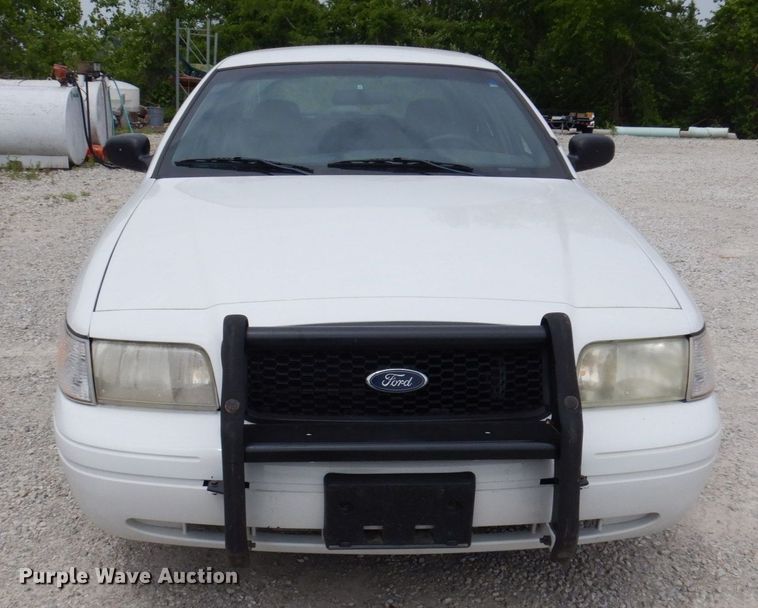 image for item KR9330 2009 Ford Crown Victoria Police Interceptor