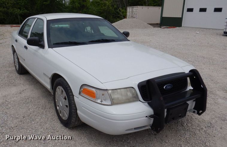 image for item KR9330 2009 Ford Crown Victoria Police Interceptor