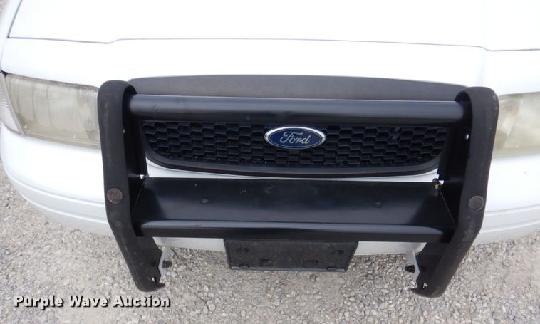 image for item KR9330 2009 Ford Crown Victoria Police Interceptor