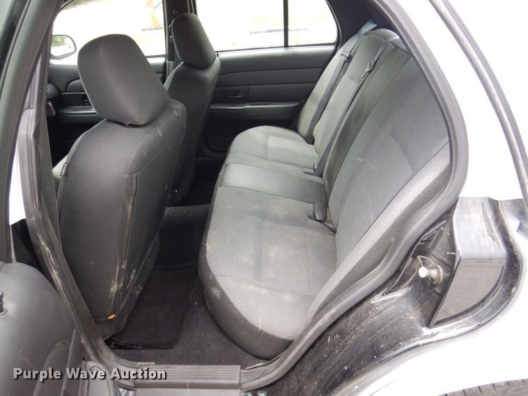 image for item KR9330 2009 Ford Crown Victoria Police Interceptor