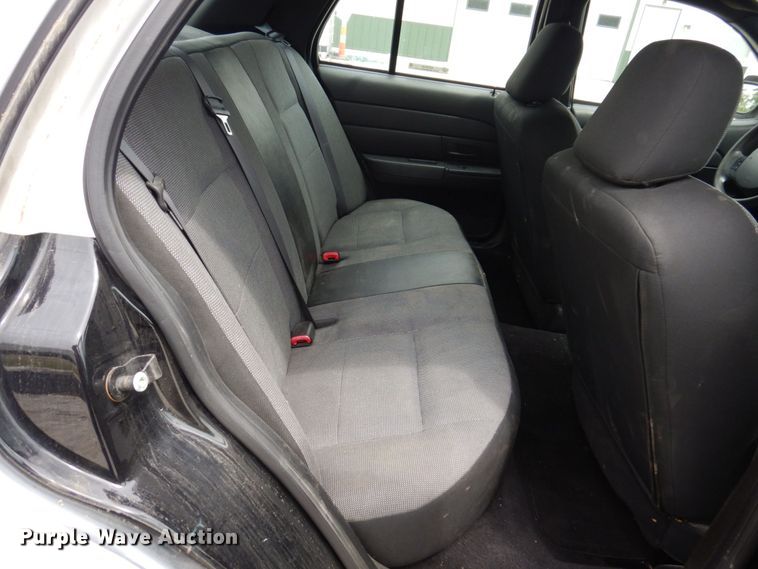 image for item KR9330 2009 Ford Crown Victoria Police Interceptor