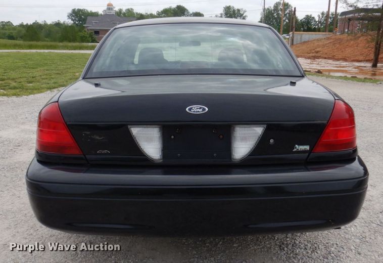 image for item KR9331 2009 Ford Crown Victoria Police Interceptor
