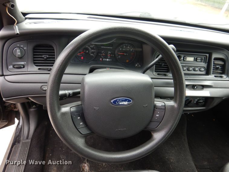 image for item KR9331 2009 Ford Crown Victoria Police Interceptor