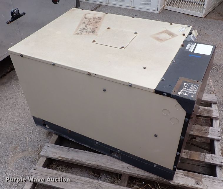 image for item KR9698 Onan 7.5HDKAT41934F  generator