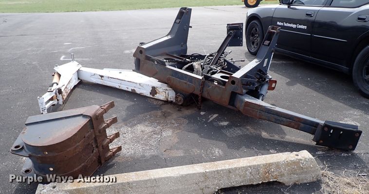 image for item KR9703 Bobcat 811  skid steer backhoe