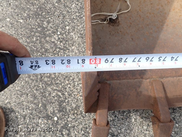 image for item KR9704 2013 Kubota SVL90-2  skid steer loader