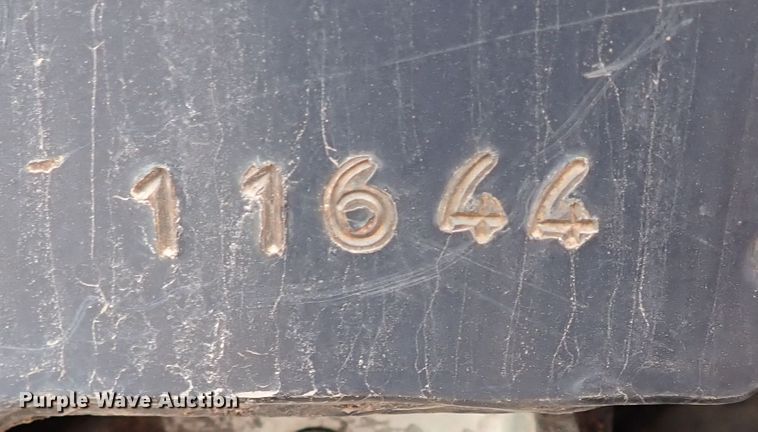 image for item KR9704 2013 Kubota SVL90-2  skid steer loader