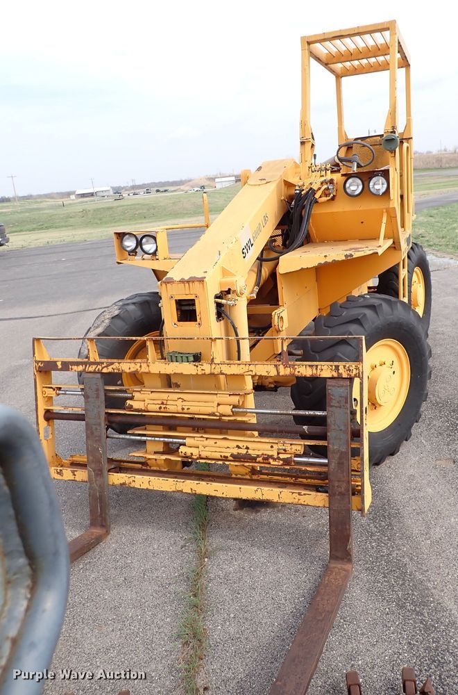 image for item KR9705 1999 Lift King DS  telehandler