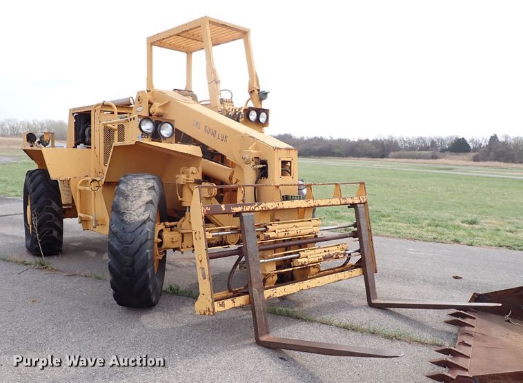image for item KR9705 1999 Lift King DS  telehandler