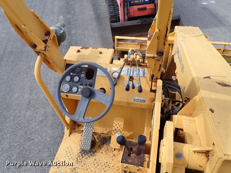 image for item KR9705 1999 Lift King DS  telehandler