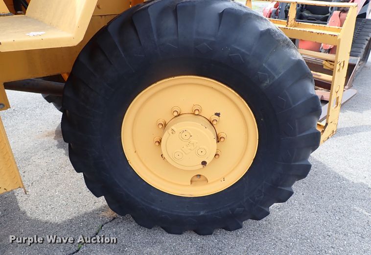 image for item KR9705 1999 Lift King DS  telehandler