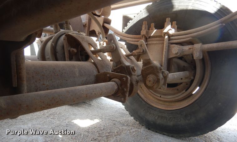 image for item KS9955 1987 Load King  bottom dump trailer