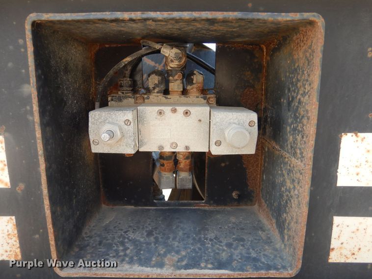 image for item KS9955 1987 Load King  bottom dump trailer