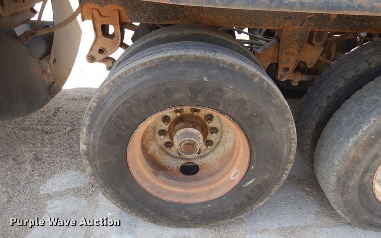 image for item KS9955 1987 Load King  bottom dump trailer