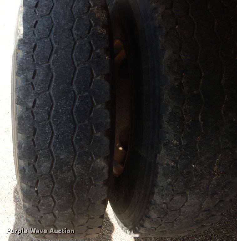 image for item KS9955 1987 Load King  bottom dump trailer