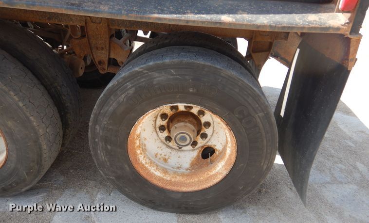 image for item KS9955 1987 Load King  bottom dump trailer