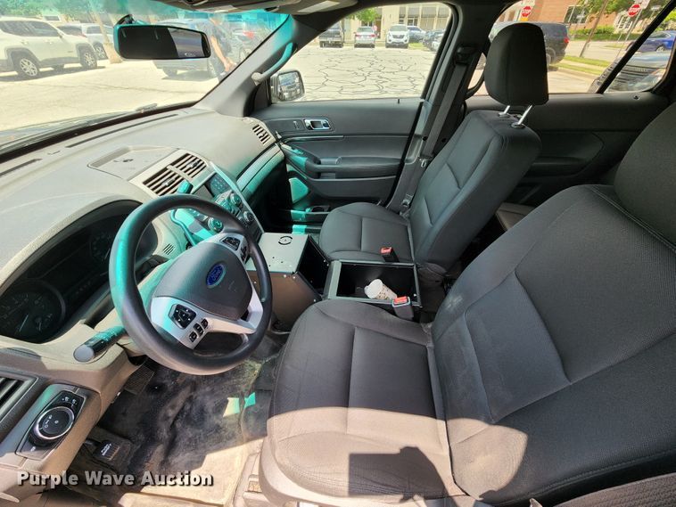 image for item KT9863 2015 Ford Explorer Police Interceptor  SUV