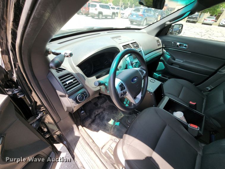 image for item KT9863 2015 Ford Explorer Police Interceptor  SUV