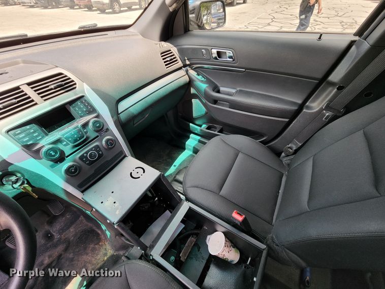 image for item KT9863 2015 Ford Explorer Police Interceptor  SUV