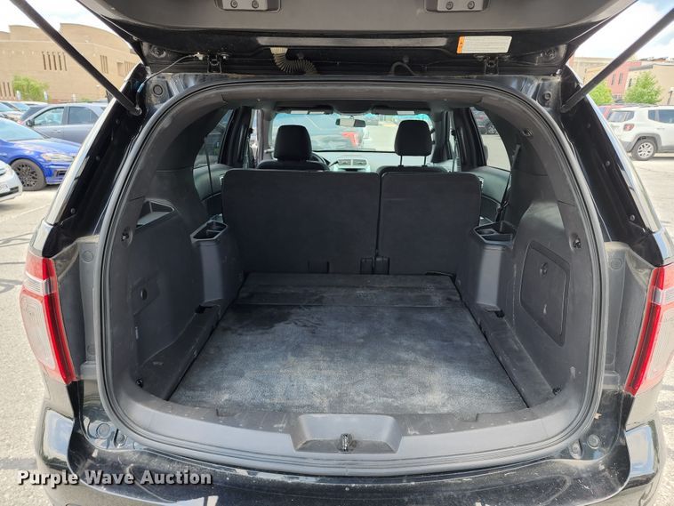 image for item KT9863 2015 Ford Explorer Police Interceptor  SUV