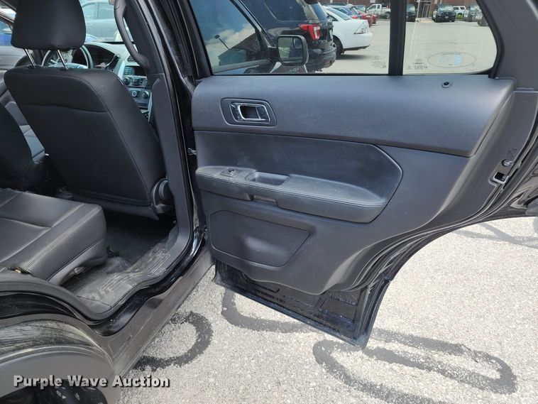 image for item KT9863 2015 Ford Explorer Police Interceptor  SUV