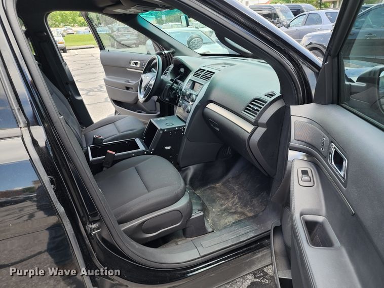 image for item KT9863 2015 Ford Explorer Police Interceptor  SUV