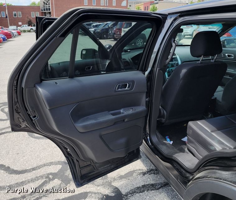 image for item KT9864 2014 Ford Explorer Police Interceptor  SUV