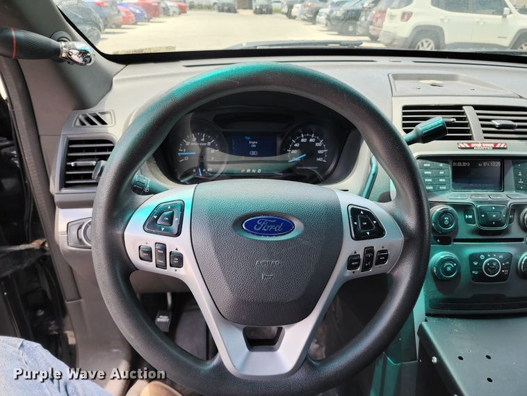 image for item KT9864 2014 Ford Explorer Police Interceptor  SUV