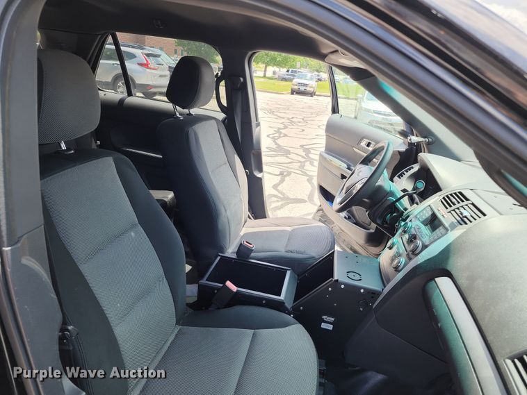 image for item KT9864 2014 Ford Explorer Police Interceptor  SUV