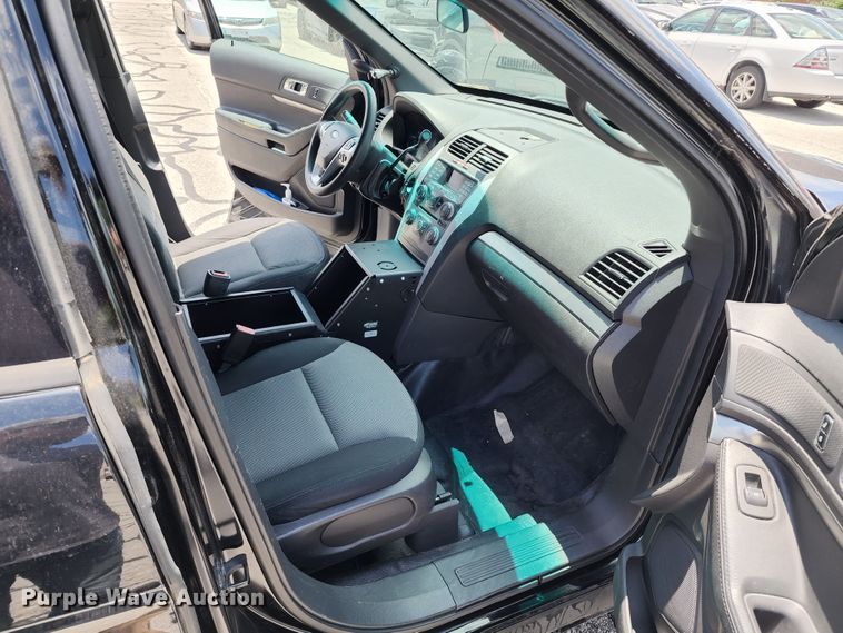 image for item KT9864 2014 Ford Explorer Police Interceptor  SUV