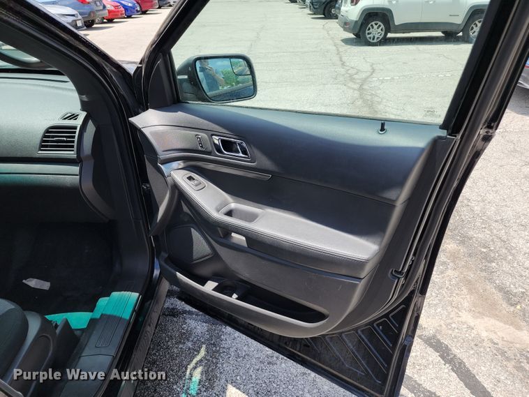 image for item KT9864 2014 Ford Explorer Police Interceptor  SUV