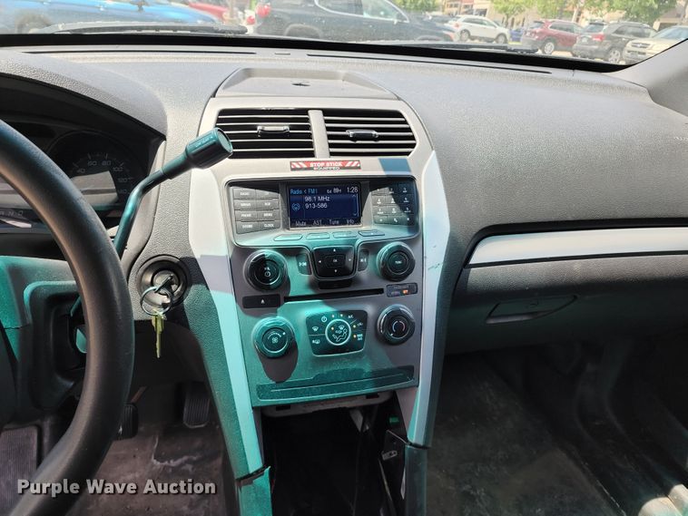 image for item KT9865 2014 Ford Explorer Police Interceptor  SUV